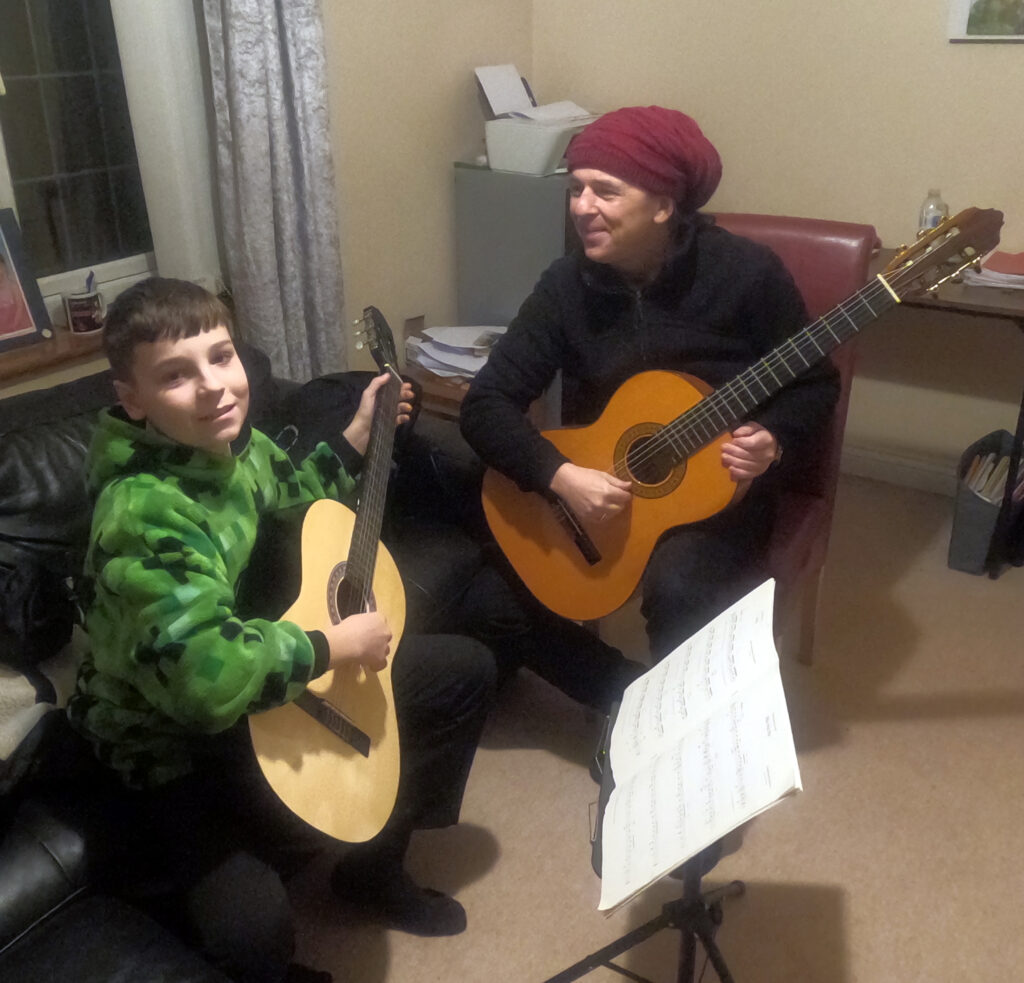 Home visit guitar lesson in Skegness.