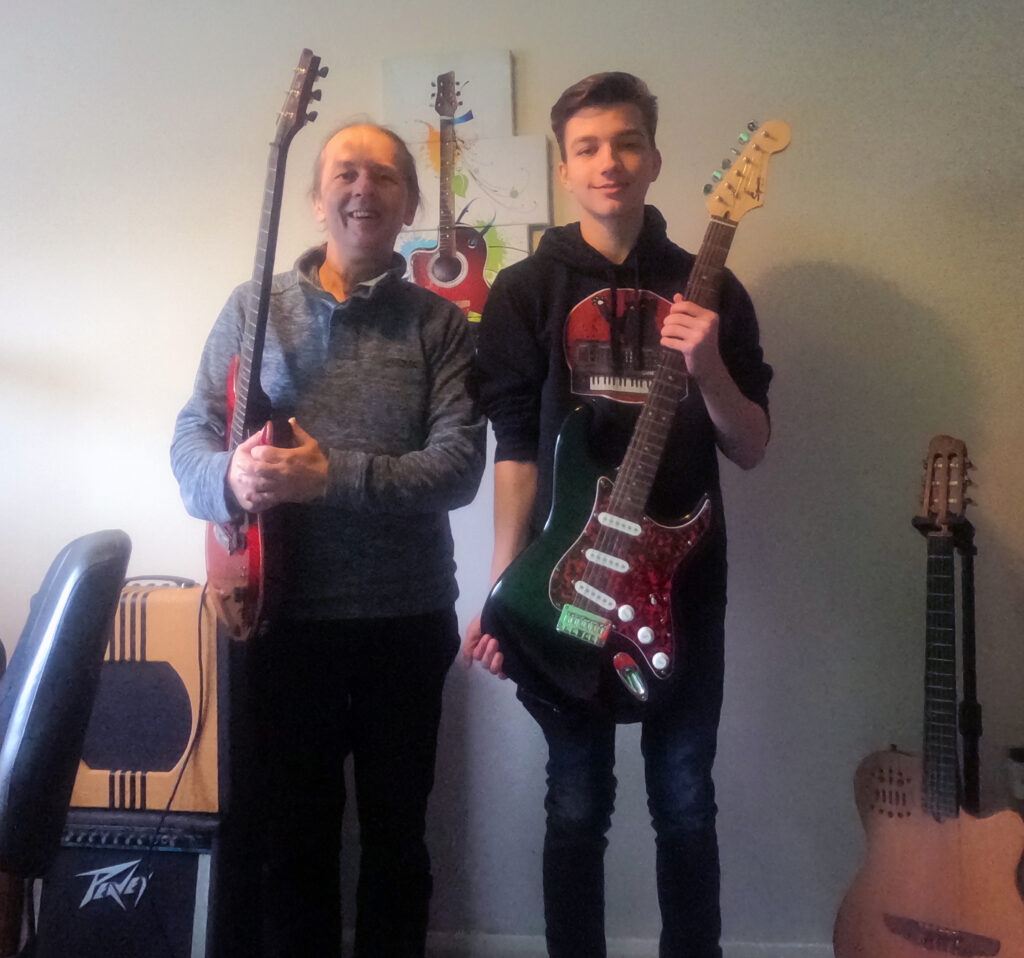 Electric guitar lesson in Skegness